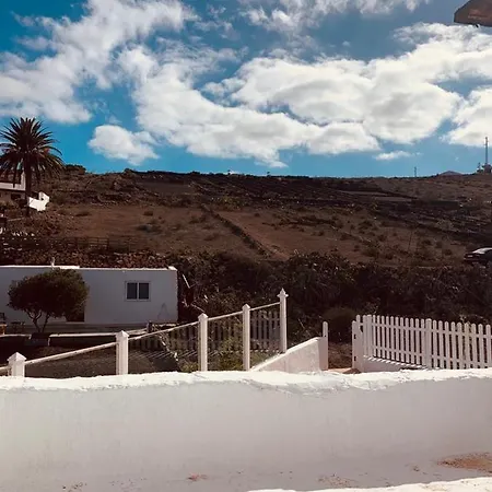 Semesterbostad Campo Y Lava *