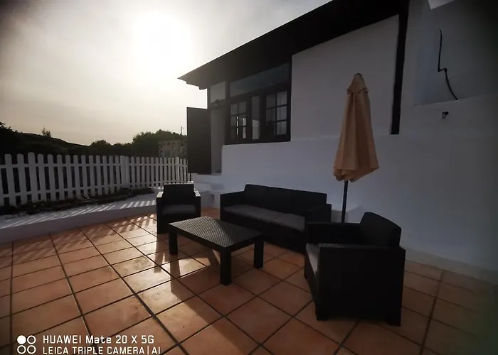 Campo Y Lava Tatil Evi